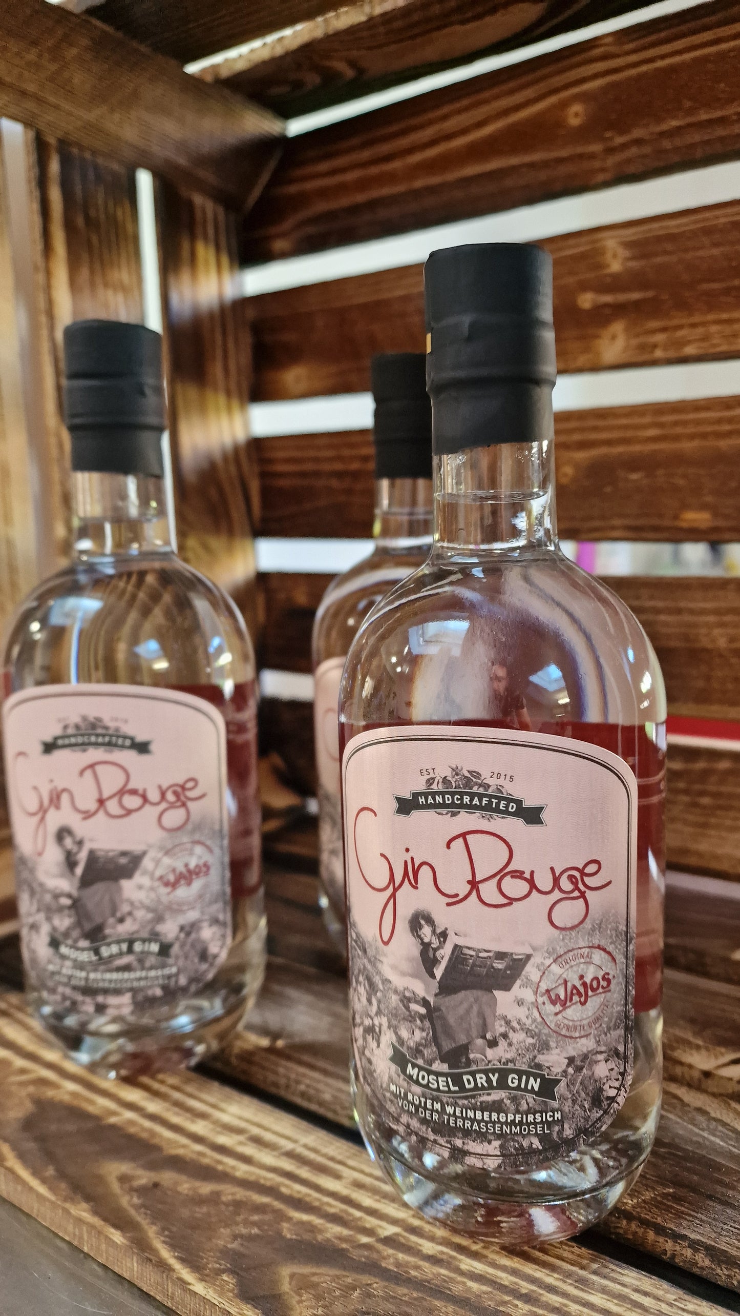 Gin Rouge , ein Traum aus Frucht und Wachholder von der Mosel